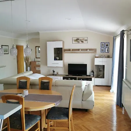 Apartments Tutina Bibinje Zewnętrze zdjęcie